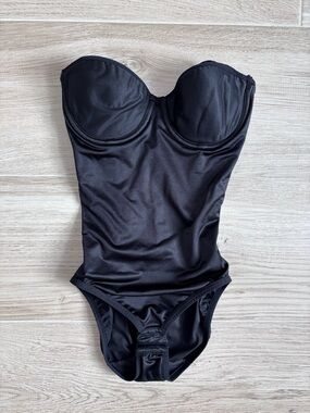 TC Fine Intimates Strapless Shaping Bodysuit Shapewear Black 34B Style #4544